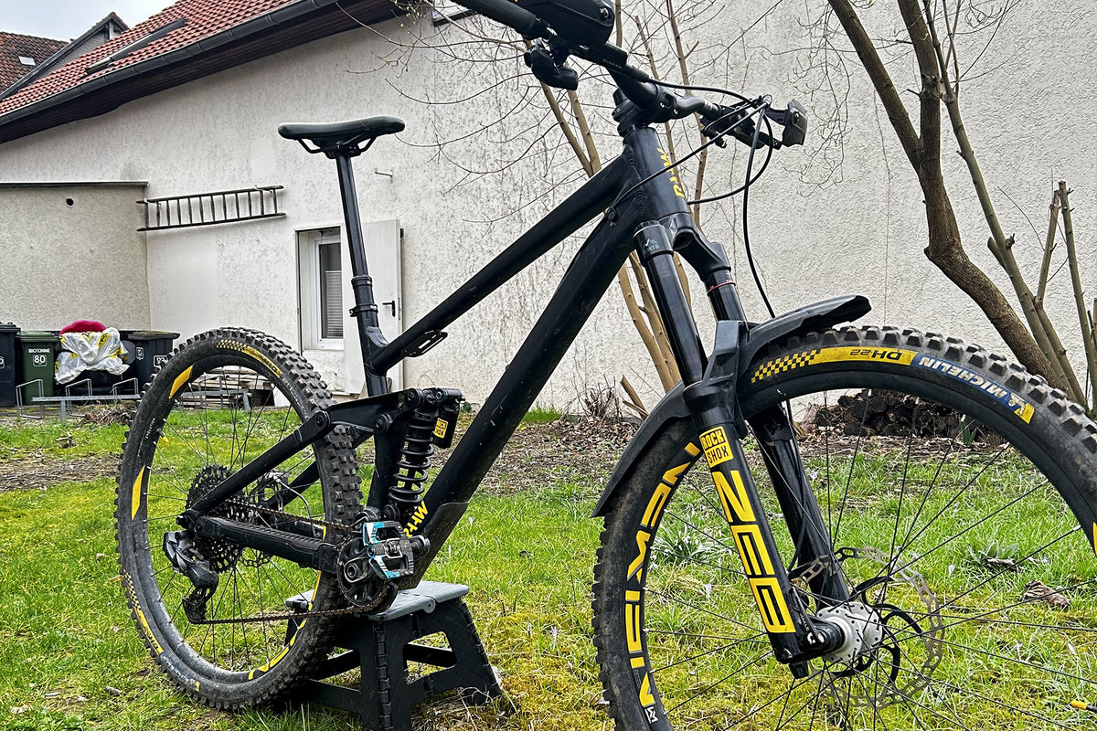 Madonna V2.2 community build by Tobias