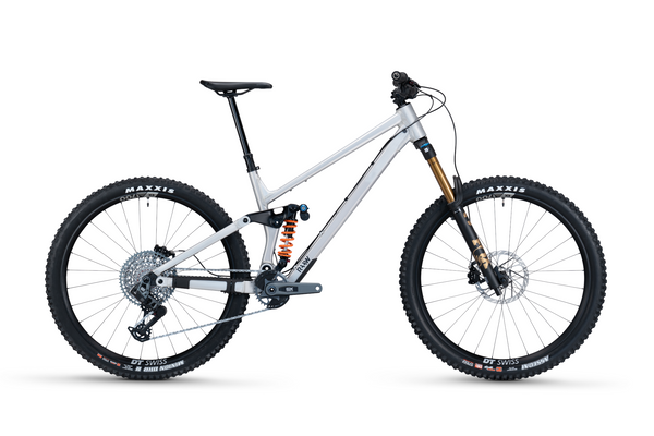 Madonna V3.2 Fox Factory Komplettbike