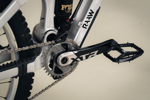 Madonna V3 Fox Podium Build