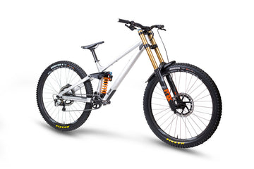 Developing a DH race bike