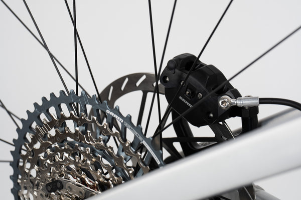 Madonna R Öhlins Komplettbike